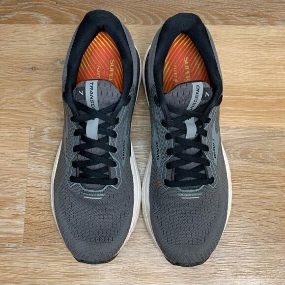 Brooks Transcend 7 Men’s Gray Running Shoes